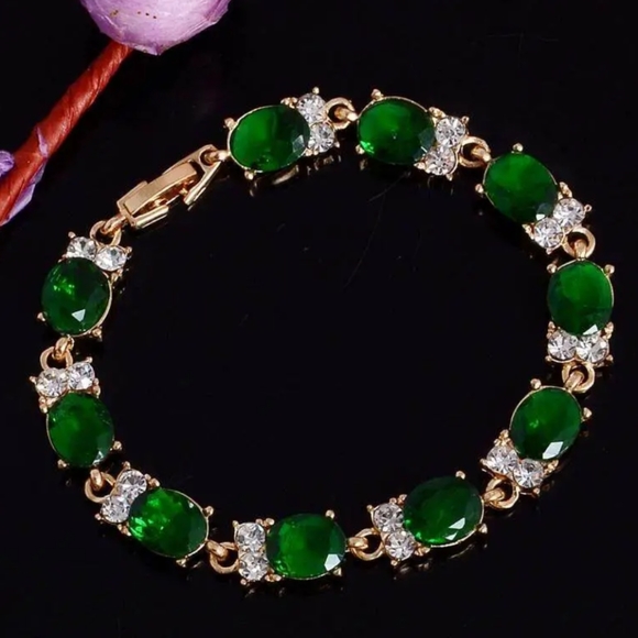 Jewelry - Crystal Rhinestone Emerald Bracelet